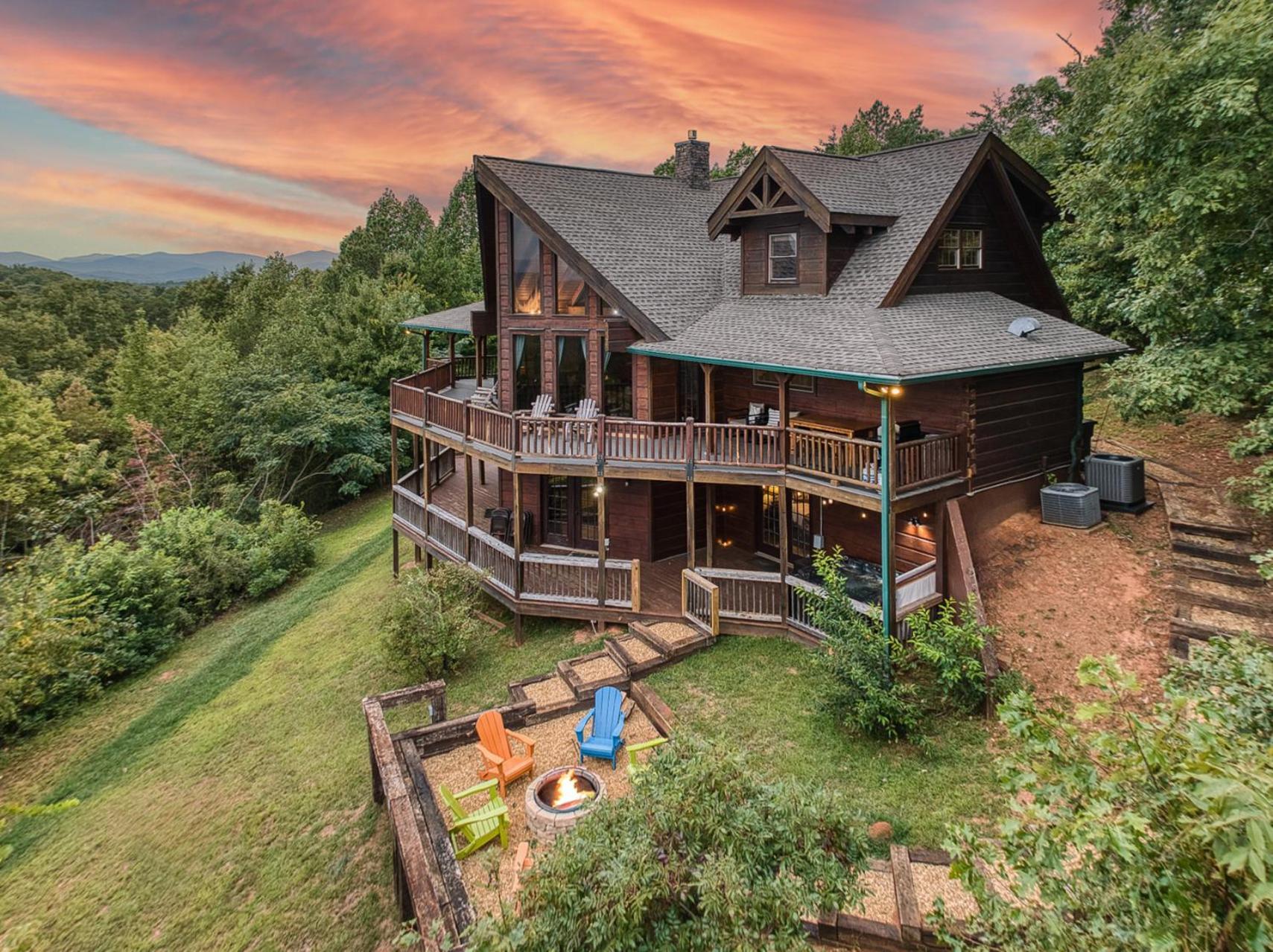 Sky High Lodge By Bk Stays. Large Cabin. Amazing Views. Game Room. Jacuzzi. Six Bedrooms. Sleeps 12 Blue Ridge Kültér fotó